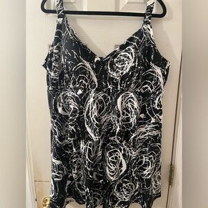 22W Catherines Black and White One Piece Swimsuit